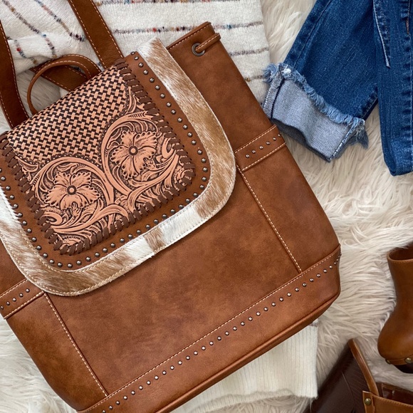 Genuine Leather Backpack/Purse - Picture 1 of 3